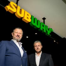 Markus Laenzlinger (l.) und Sebastian Becker kennen sich von Migrolino. Dort expandierten sie rasant und stärkten das Convenience-Angebot.