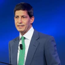 Kevin Warsh stellt sich am Dienstag der Anhörung im Bankenausschuss des US-Senats.