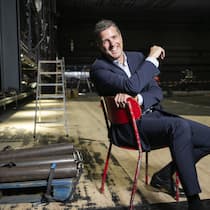 Matthias Schulz leitet seit August 2025 das Zürcher Opernhaus. Zuvor war er Intendant der Berliner Staatsoper Unter den Linden.
