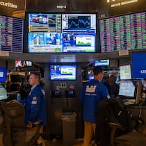 Laut Johnson Associates werden die Jahresendboni für Wall-Street-Händler und Investmentbanker voraussichtlich um bis zu 30 % gegenüber dem Vorjahr steigen.