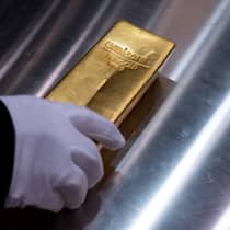 Erstmals hat der Goldpreis die 4000-Dollar-Marke überschritten.