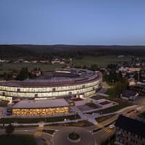 L’Arc: 23’700 Quadratmeter für 700 Kunsthandwerker, Ingenieure und Uhrmacher.