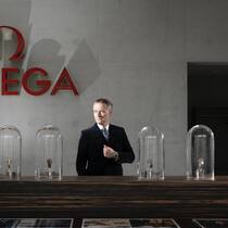 Weiss, woher er kommt und wohin er geht: Raynald Aeschlimann hat die beiden schlafenden Omega-Ikonen Speedmaster und Seamaster aufgeweckt und treibt sie höchst ehrgeizig vorwärts – mit viel Erfolg.