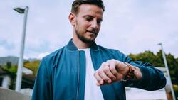 Ivan Rakitic mit Uhr
