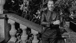Andreas Caminada mit der Big Bang Unico All Black Schloss Schauenstein – alles in Schwarz.