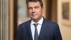 Der Präsident: Colm Kelleher

Der Ire setzte den Deal für die UBS durch und fixiert die Leitplanken: «Wir stehen 800 Meter vor dem Viertausender-Gipfel.»