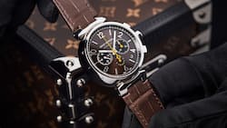 Die ikonische Uhrenlinie Tambour aus dem Hause Louis Vuitton wird zwanzig Jahre alt. Zum Jubiläum launcht der Hersteller die «Tambour Twenty»