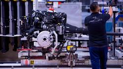 Auch einige grosse internationale Konzerne sind Familienunternehmen, wie zum Beispiel der deutsche Automobilkonzern BMW.