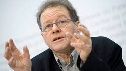 Noch fehlen 10'000 Unterschriften: Heiner Studer, Koordinator der Initiative.