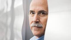 Der amerikanische Ökonom George Sheldon (64) lehrt an der Universität Basel Arbeitsmarkt- und Industrieökonomie.