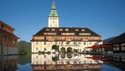 Schloss Elmau: Einmal angekommen, vergisst man nach 10 Minuten die Zeit, nach 20 Minuten die Welt.