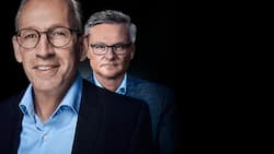 Coop-CEO Philipp Wyss (l.) hat Grund zum Strahlen. Sein Laden ist aufgeräumt. Migros-Chef Mario Irminger steht vor dem Kraftakt, die zahlreichen Baustellen des Konzerns auf Vordermann zu bringen.