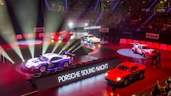 Legenden auf zwei Beinen und vier Rädern stehen bei der Porsche Sound Nacht im Mittelpunkt.