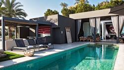 Villa Anja Graf, Immobilien