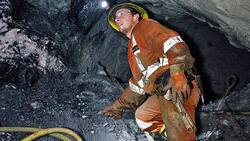 Ein Arbeiter in einer Zink-Mine von Glencore in Kanada.