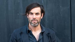Family Business: Max Simonischek (42) trat als Theater- und Filmschauspieler in die Fussstapfen seiner Eltern. Einer seiner Erfolge ist die Hauptrolle im Biopic «Zwingli».