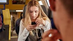 Smartphone: Mobile Werbung hat enormes Nachholpotential. Keystone
