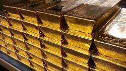 Steigt zweistellig: Die internationalen Börsen brechen ein, der Goldpreis profitiert.Keystone