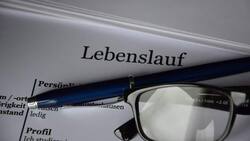 Bewerben: Das Resumé ist der erste Schritt zum neuen Job.Pixabay