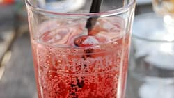 Campari: Kauft für viel Geld in Frankreich ein.  Flickr