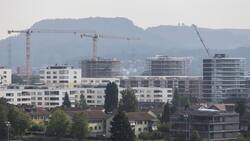 Sicht auf verschiedene Baustellen in Zug. (Bild: Keystone)