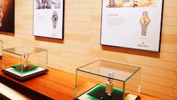 Rolex-Uhren in einem Laden in Schanghai: Rolex expandiert mit Bucherer nach China.