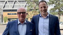 Vladimir Cmiljanovic (r.), CEO des Impfstoffentwicklers RocketVax, mit dem Basler Juristen und Unternehmer Thomas Staehelin, einem der Founding-Investoren von RocketVax.