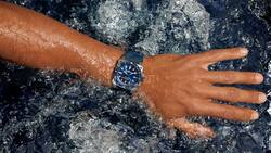 Die BR 03 Diver im Stahlgehäuse mit blauem Zifferblatt – eins von fünf neuen Modellen.