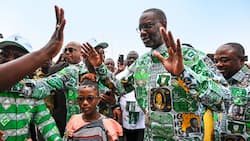 Ex-CS-Chef Tidjane Thiam  fordert Massnahmen, die er bei der gefallenen Grossbank selbst nicht befolgte – unter den Augen von UBS-Verwaltungsrat William Dudley.