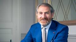 Fabrizio Buonamassa: Der 1971 in Neapel geborene Designer ist Product Creation Executive Director der Bulgari Watch Division. Nach seinem Industrial-Design-Studium in Rom startete er im Fiat Style Centre in Turin, 2001 wechselte er zu Bulgari.