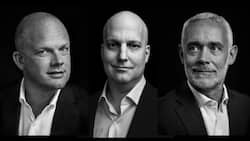 Ben Morach macht mit der Boston Consulting Group den 1. Platz (M.). Gefolgt von Michael Steinmann von McKinsey & Company (l.) und Massimo Lusardi von Bain & Company.