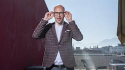 Pascal Grieder ist wagemutig: «Wenn wir vor einer total steilen und vereisten Skipiste stehen, und die Wahrscheinlichkeit, ohne Sturz da durchzukommen, ist kleiner als 40 Prozent, dann sage ich: Voll geil, da gehen wir jetzt runter!»
