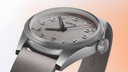 Die Uhr mit 41-Millimeter-Stahlgehäuse und Oris-Kaliber 733 ist in drei Zifferblattfarben erhältlich.