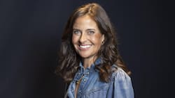 Sandra Studer (56) ist (TV-)Moderatorin, Sängerin und Musical-Darstellerin. 1991 vertrat sie die Schweiz am Eurovision Song Contest (ESC) und moderierte diesen 2025 in Basel.