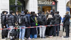 Bei der Lancierung der «Royal Pop» bildeten sich vor den Swatch-Stores lange Warteschlangen.