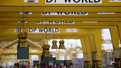 Der Hafen Jebel Ali unweit von Dubai bekommt Konkurrenz: An der Ostküste der Vereinigten Arabischen Emirate soll ein neuer Hafen entstehen, um die gefährliche Strasse von Hormus zu umgehen.
