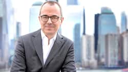 Stabwechsel: Giovanni Caforio (im Bild) ersetzt Jörg Reinhardt als Novartis-Präsident. Sein Auftrag: mit CEO Vas Narasimhan das Wachstum in den USA anzukurbeln.
