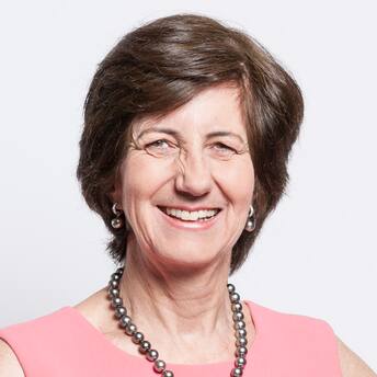  Martine Clozel
