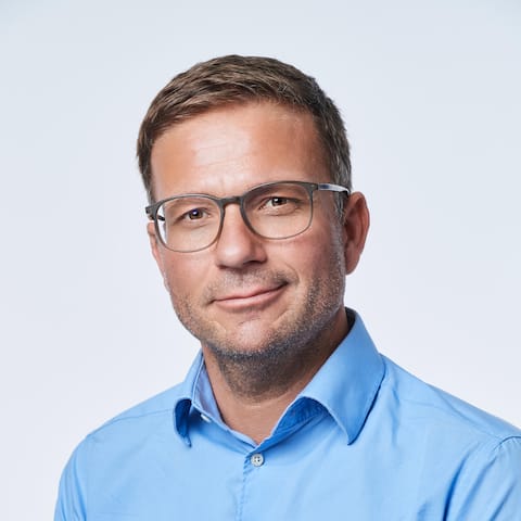 Erich BÃ¼rgler, Redaktor BILANZ - fotografiert im September von Paul Seewer fÃ¼r BILANZ
