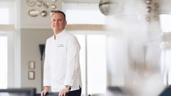 Mike Wehrle ist gastronomisches Mastermind der Bürgenstock Collection und aktuell von der BILANZ zum «Culinary Director des Jahres» gekürt.