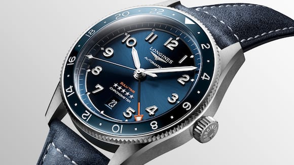 Die Spirit Zulu Time mit blauem Uhrenarmband von Longines