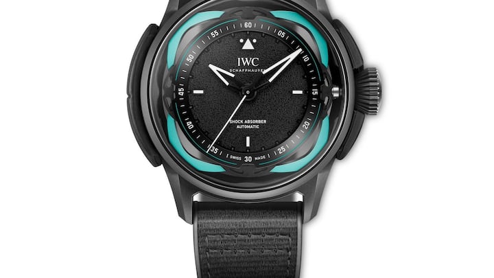 Toto Wolff Wearing the Big Pilotâs Watch Shock Absorber XPL Toto Wolff x Mercedes-AMG PETRONAS Formula Oneâ¢ Team (Ref. IW356201)