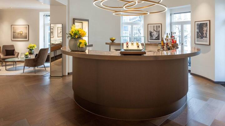 Rolex Certified Pre-Owned Lounge in seiner Flagship-Boutique in ZÃ¼rich