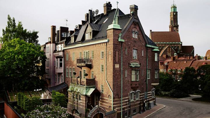 Ett Hem, Stockholm