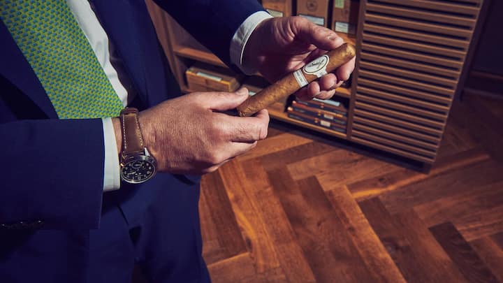 Beat Hauenstein UNRETOUCHED FILES FOR LAYOUT/COMP. ONLY! Pre order retouched files by photographer, Paolo Dutto for publication usage: paolo@dutto.photo. +41 (0)78 838 47 35