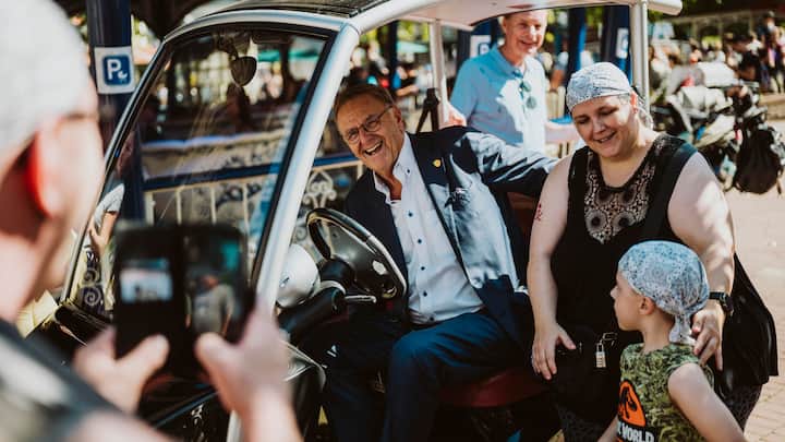 touristenmagnetLaut Roland Mack ist Rust das am zweitmeisten besuchte Touristenziel Deutschlands – gleich nach dem Kölner Dom.