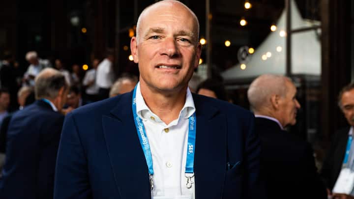 Barend Fruithof (r.) verhandelte für Peter Spuhler den Zusammenschluss mit der amerikanischen Shyft Group.