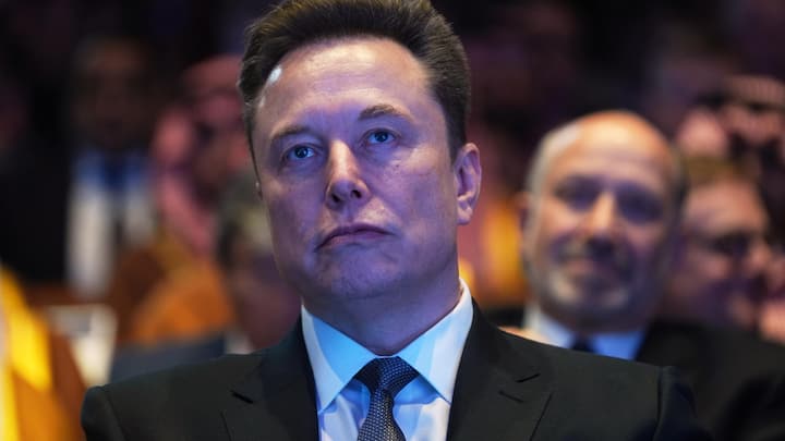 FILE - Elon Musk attends the Saudi Investment Forum at the Kennedy Center, Wednesday, Nov. 19, 2025, in Washington. (AP Photo/Evan Vucci, File)