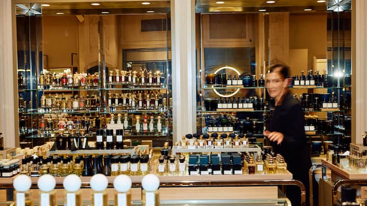 erste adresseSpitzenhaus wird vor allem samstagnachmittags zum Treffpunkt von jungen Männern, die auf Parfums stehen.