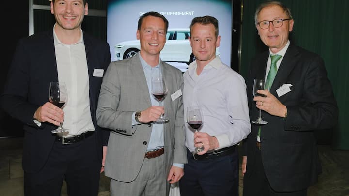 Roman MÃÂ¼ller, JKessler & Co. AG; Timo Salvisberg, Kessler & Co. AG; Philipp Kipfer, Julius BÃÂ¤r; Thomas Krawietz, Union Bank AG